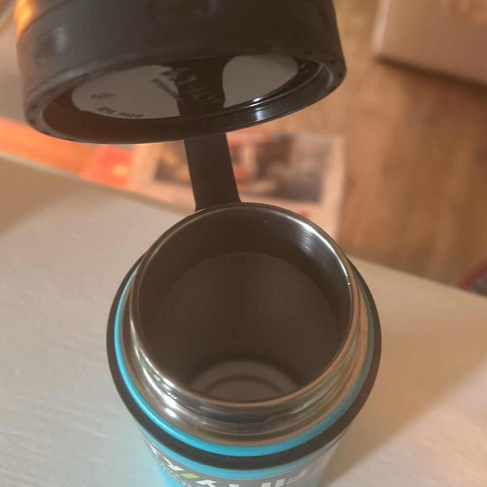 FIFTY/FIFTY Double-Wall Vacuum-Insulated 18/8 Stainless Steel Bottle 12 oz. - Picture 6 of 6